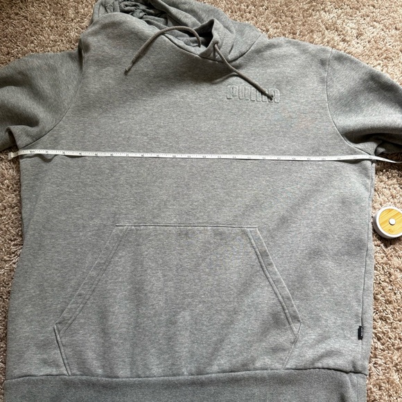 Puma Pullover Hoodie Men's Size L Gray Fleece Logo Sweatshirt Kangaroo Pockets - Picture 9 of 10